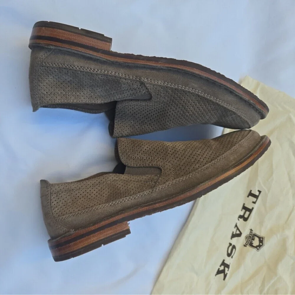 Trask Men's Bradley Loafers (Taupe) size 8.5 M made in India